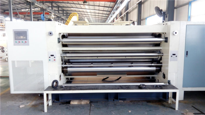 Single Facer machines making single face corrugated paper.