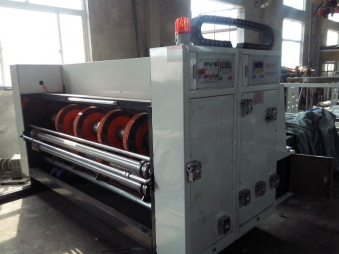 Automatic Slotting and Creasing machine for Corrugated Carton and Box