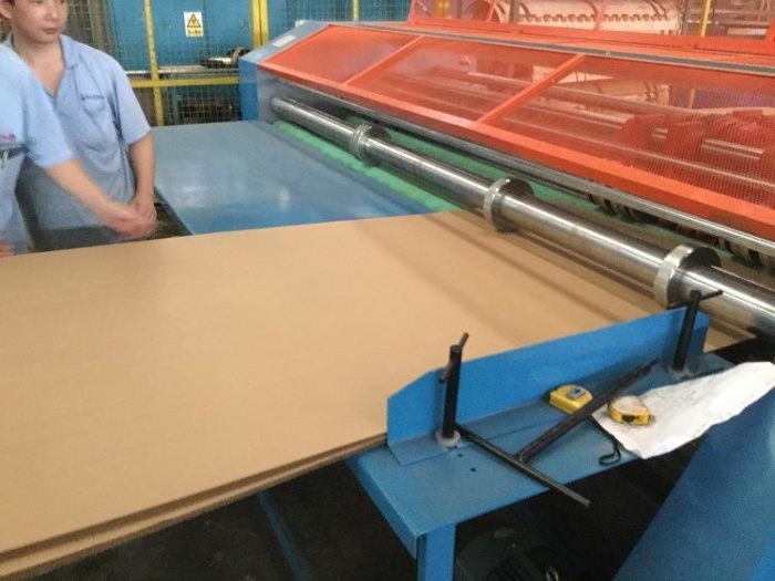 Creasing for corrugated board